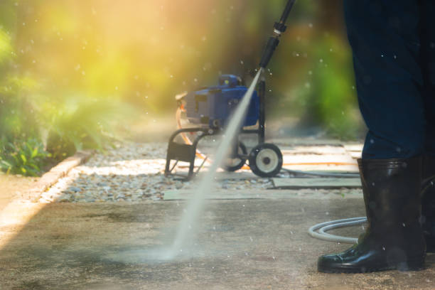 Professional  Pressure Washing Services in Mendota, CA